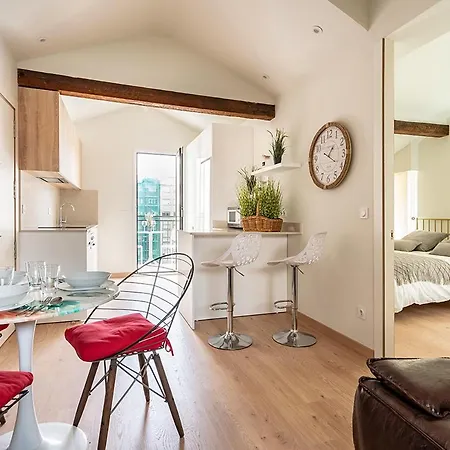 Atico Con Terraza En Santander. Turisticos Lapera En Apartment *