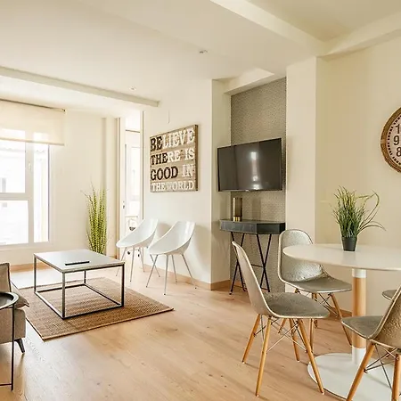 Atico Con Terraza En Santander. Turisticos Lapera En Apartment