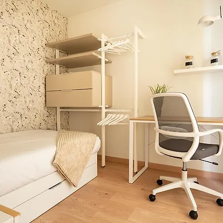 Atico Con Terraza En Santander. Turisticos Lapera En Apartment *