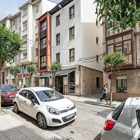 Atico Con Terraza En Santander. Turisticos Lapera En Apartamento